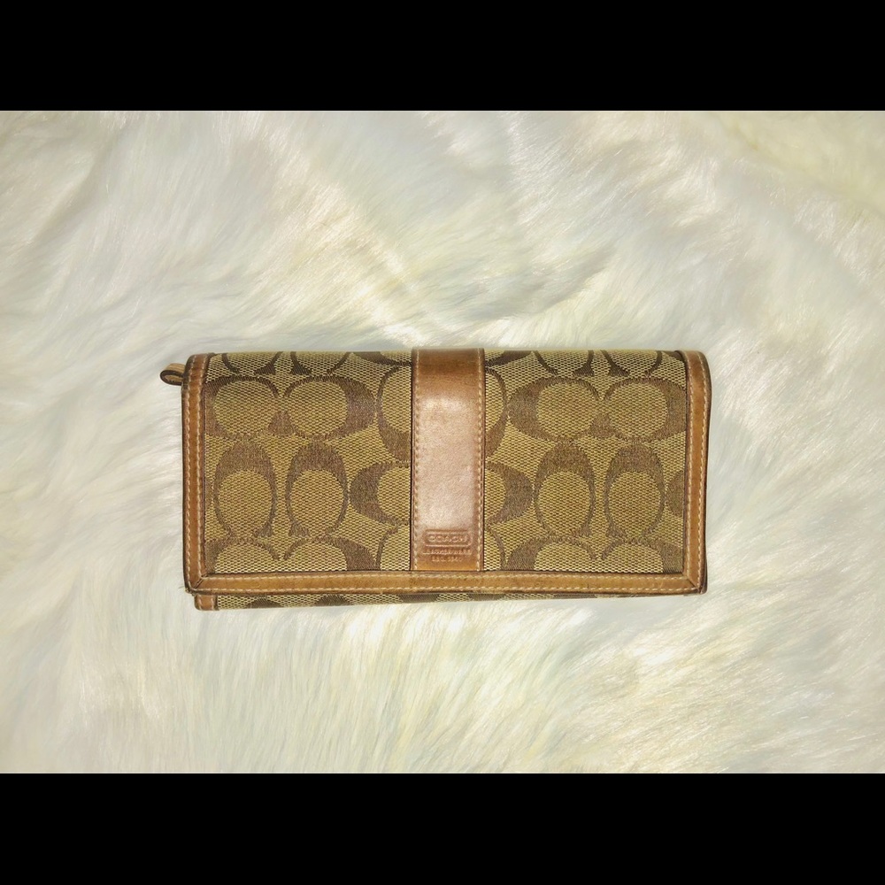 Coach wallet